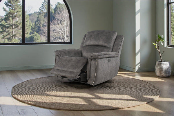 Majestik Armchair image 1 - 70715 (Majestic) - Chair